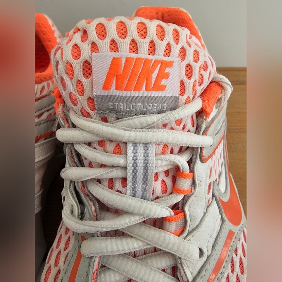 NIKE Structure 13, Bowerman Series Womens Athletic Training Running - Picture 5 of 11